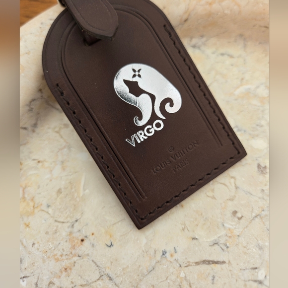 Louis Vuitton Luggage Tag - Picture 4 of 5